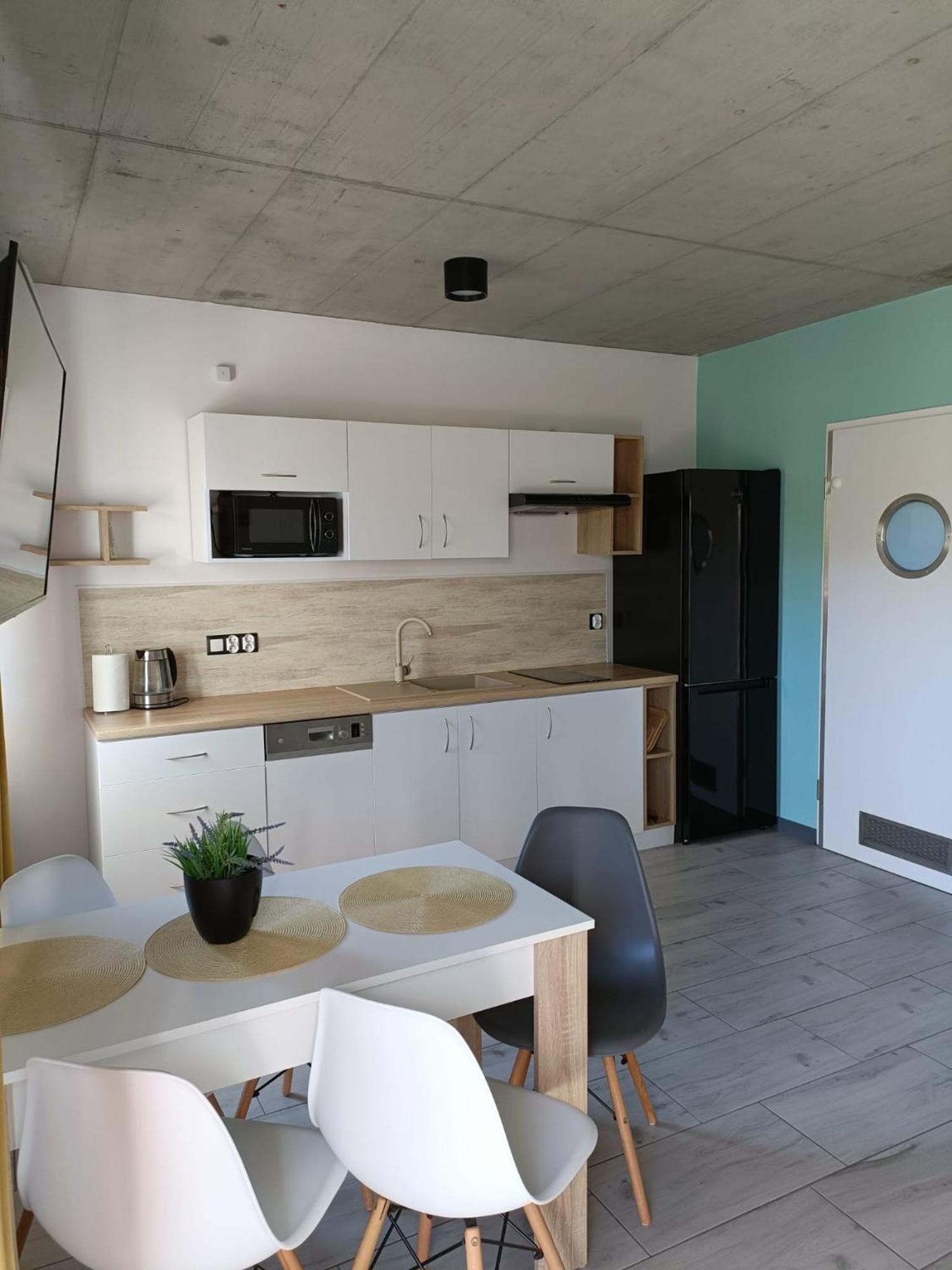 Apartment Caloroczne Perelka Lubiatowska