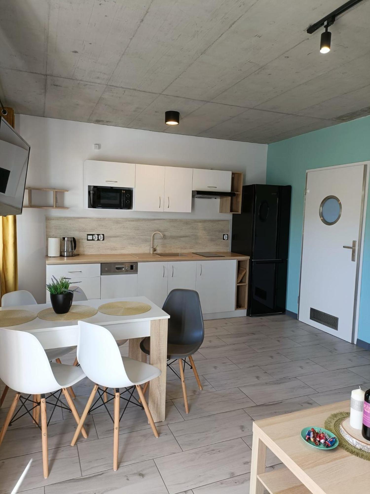 Caloroczne Perelka Lubiatowska Apartment